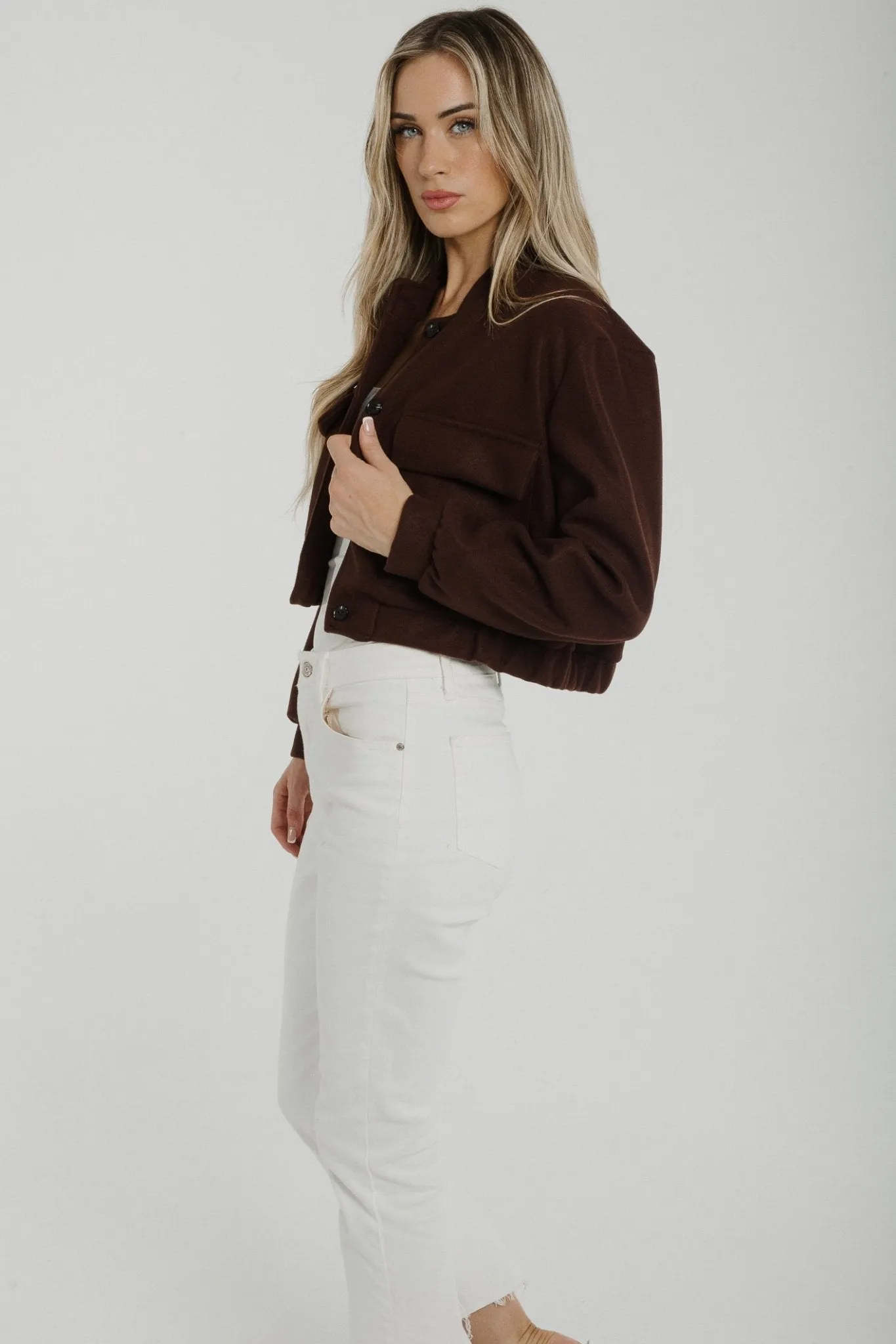 Aria Cropped Jacket In Chocolate