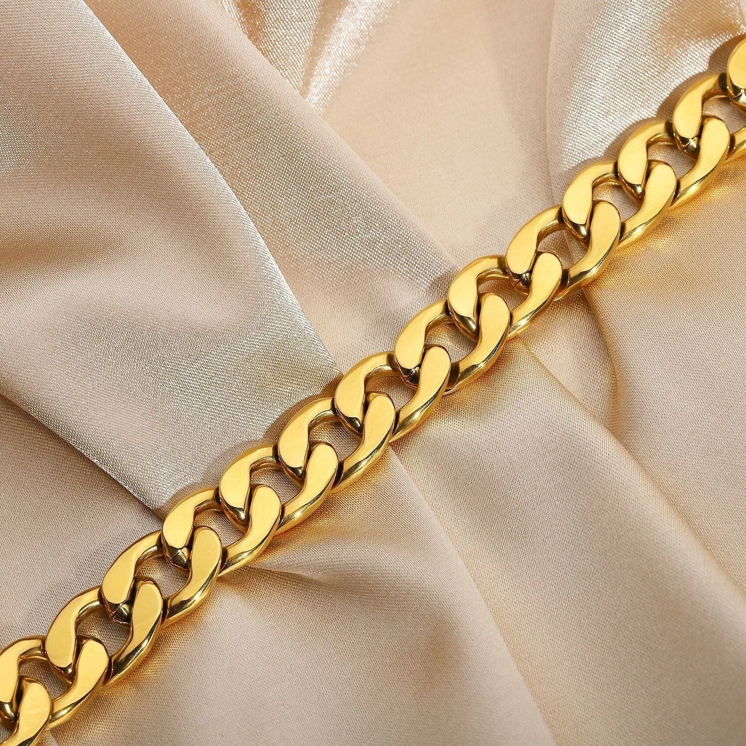 Aurelius Bold Gold Chain Bracelet