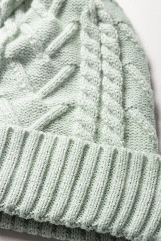 Chunky Cable Beanie Light Green