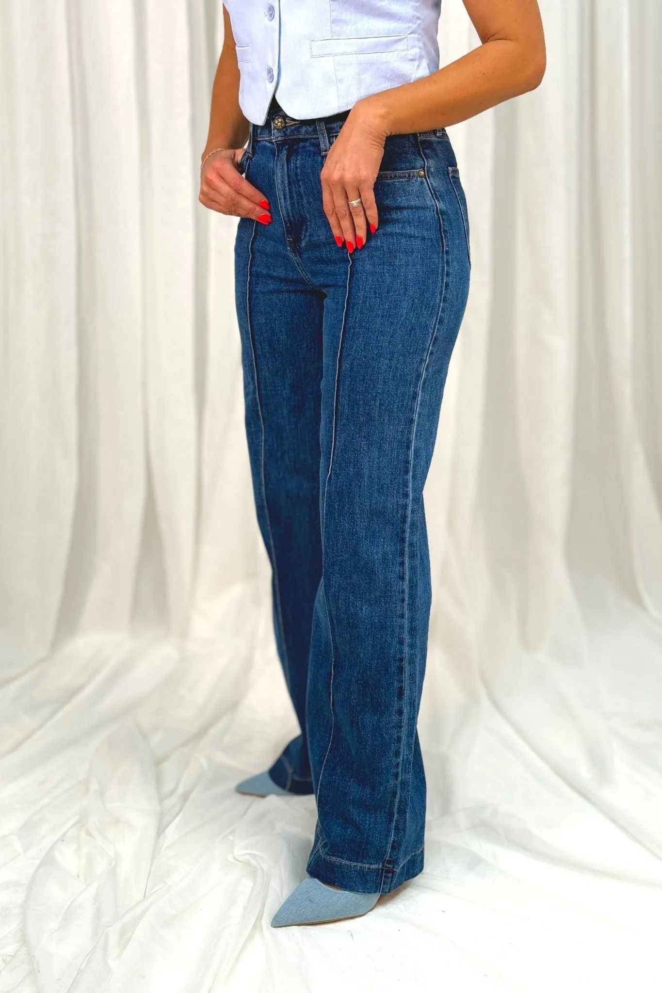 Cindy Seam Front Wide Leg Jean In Dark Wash