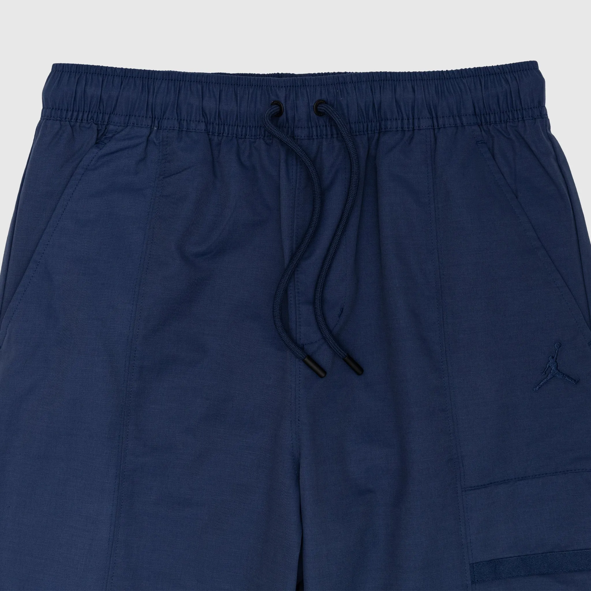 ESSENTIALS WOVEN PANT "MIDNIGHT NAVY"