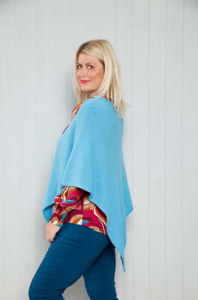 Goose Island 3911 Asymmetric Poncho (2 Colours)