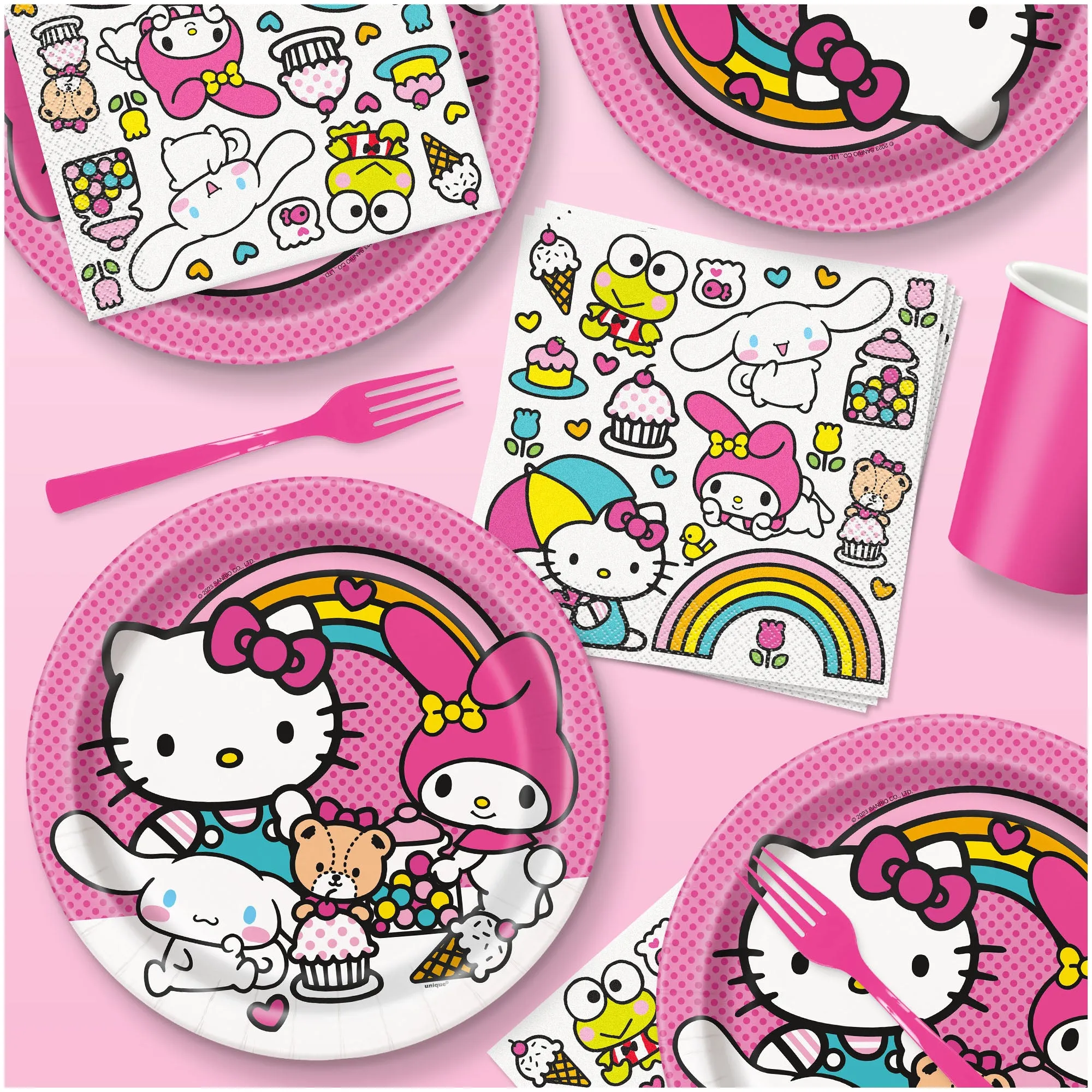 Hello Kitty Party Supplies - Round Paper Dinner Plates and Lunch Napkins (Serves 16)