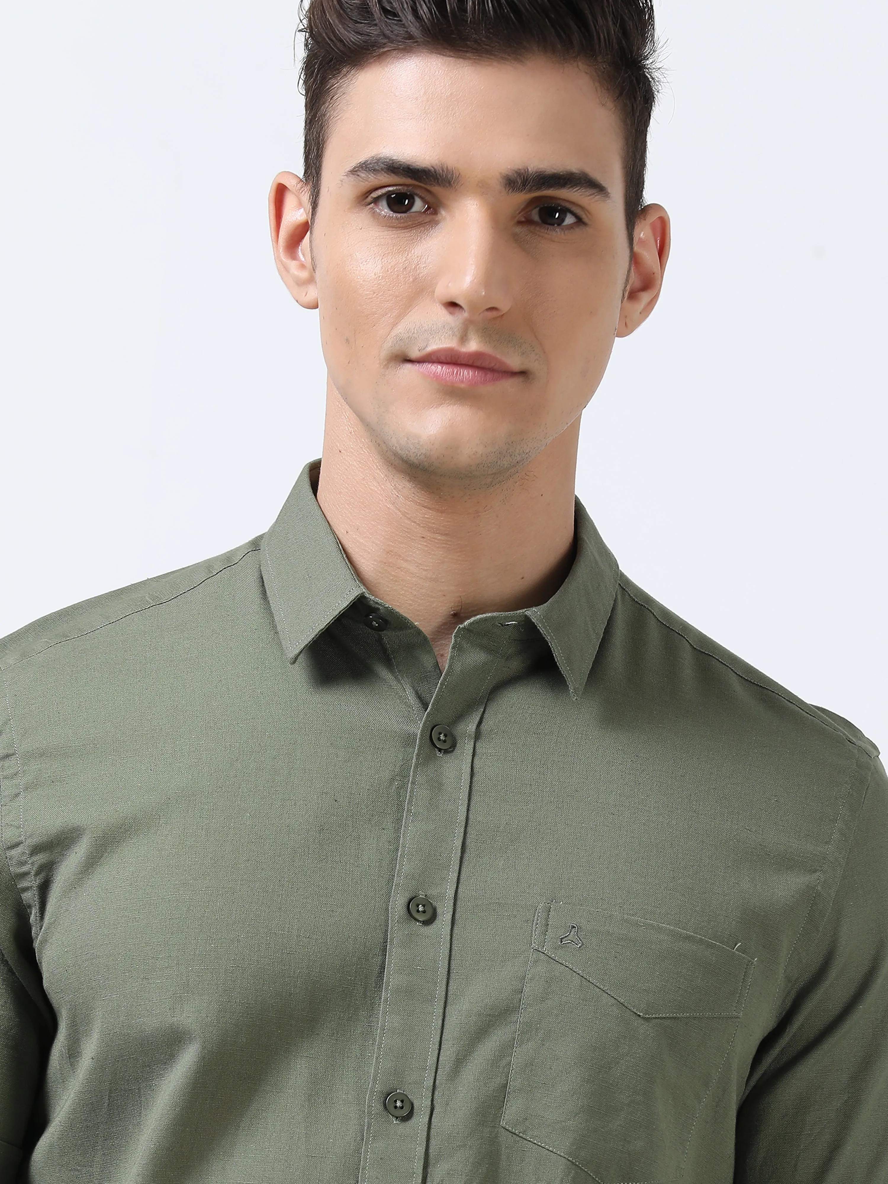 MEN'S OLIVE-SOLID SLIM FIT SHIRT