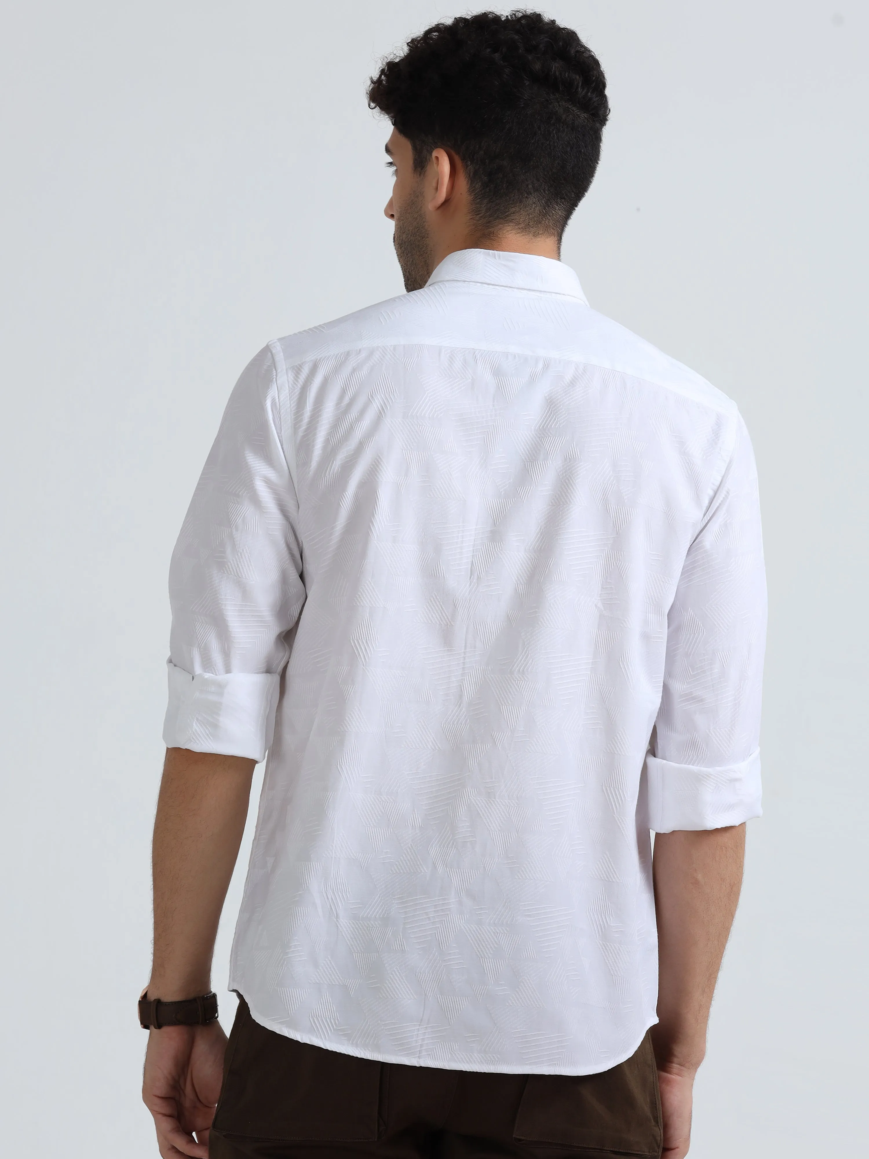 MEN'S WHITE JACQUARD  SOLID SLIM FIT SHIRT