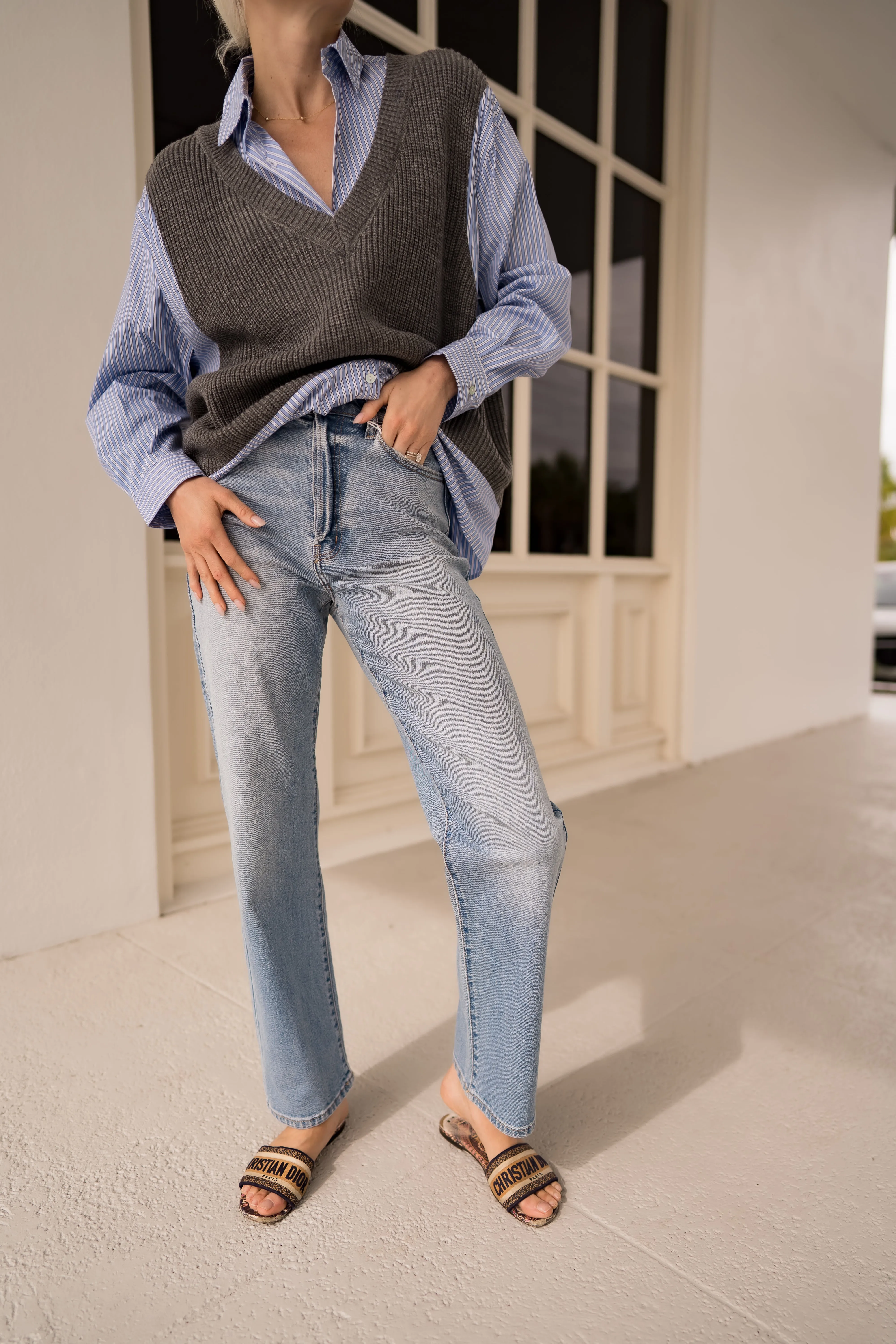 Nantucket Afternoon: Light Wash Super High Rise Dad Jeans