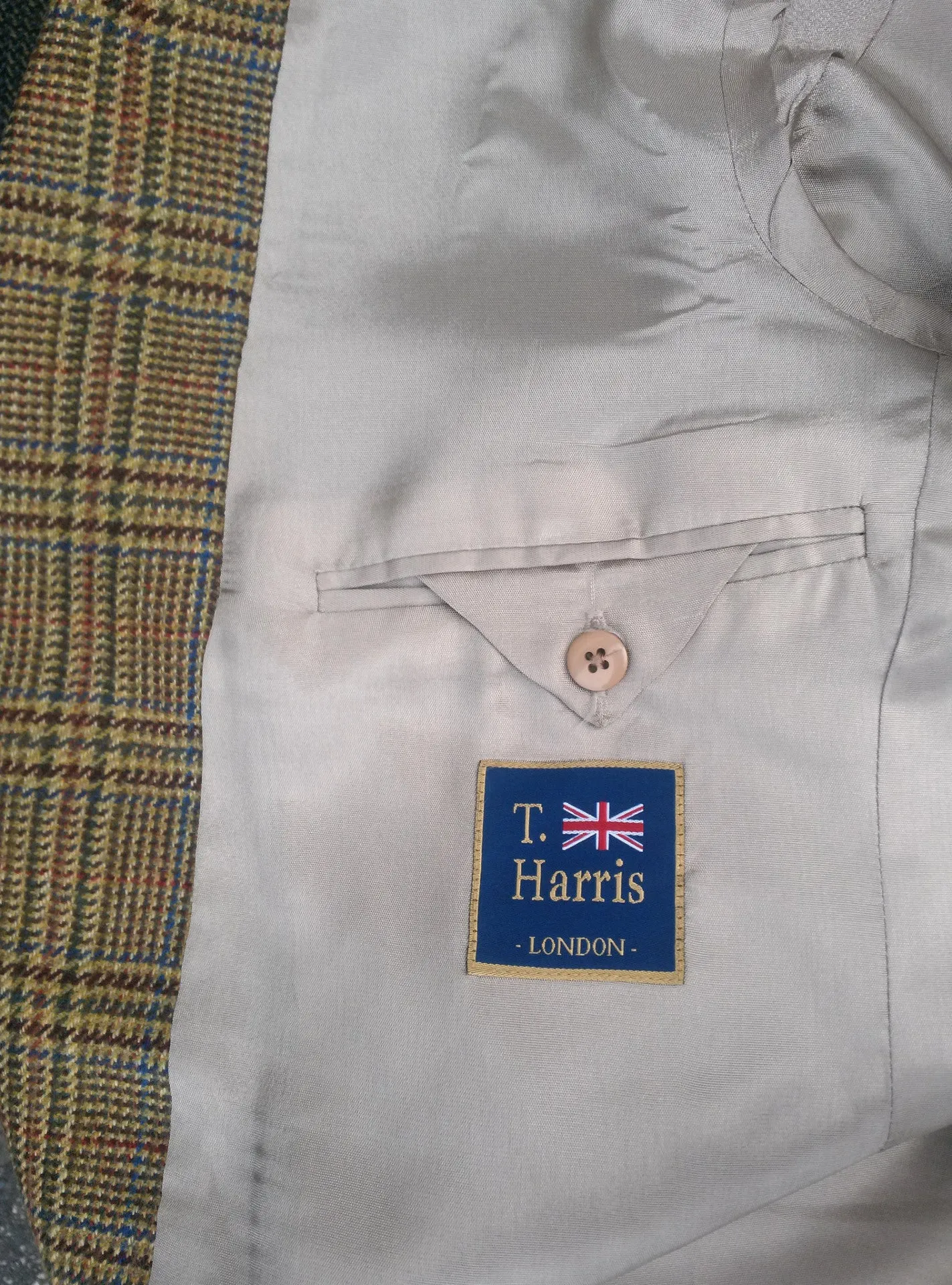 New- T. Harris of London Brown Plaid Sport Coat- Size 42L