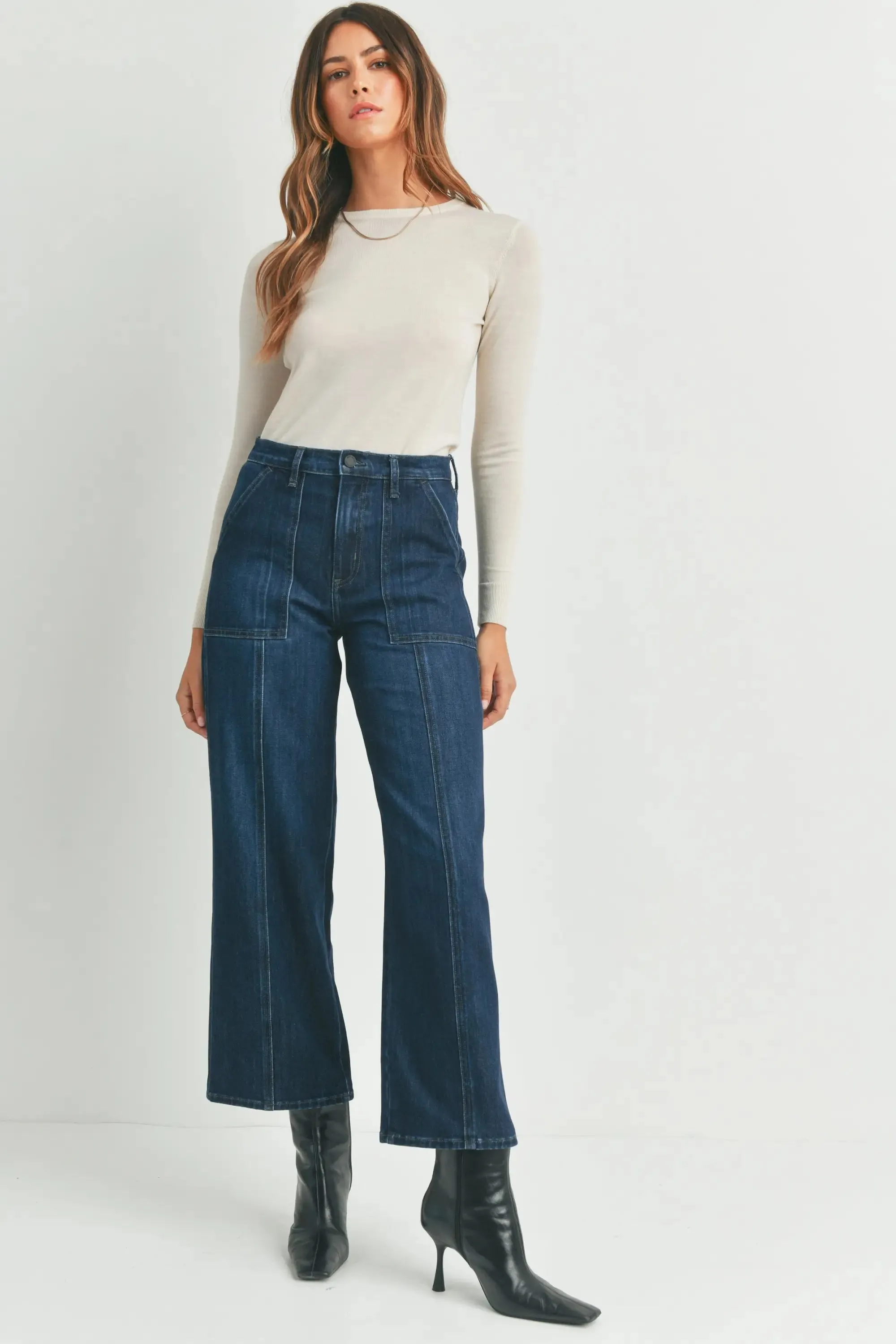 SEAMED UTILITY STRAIGHT JEANS