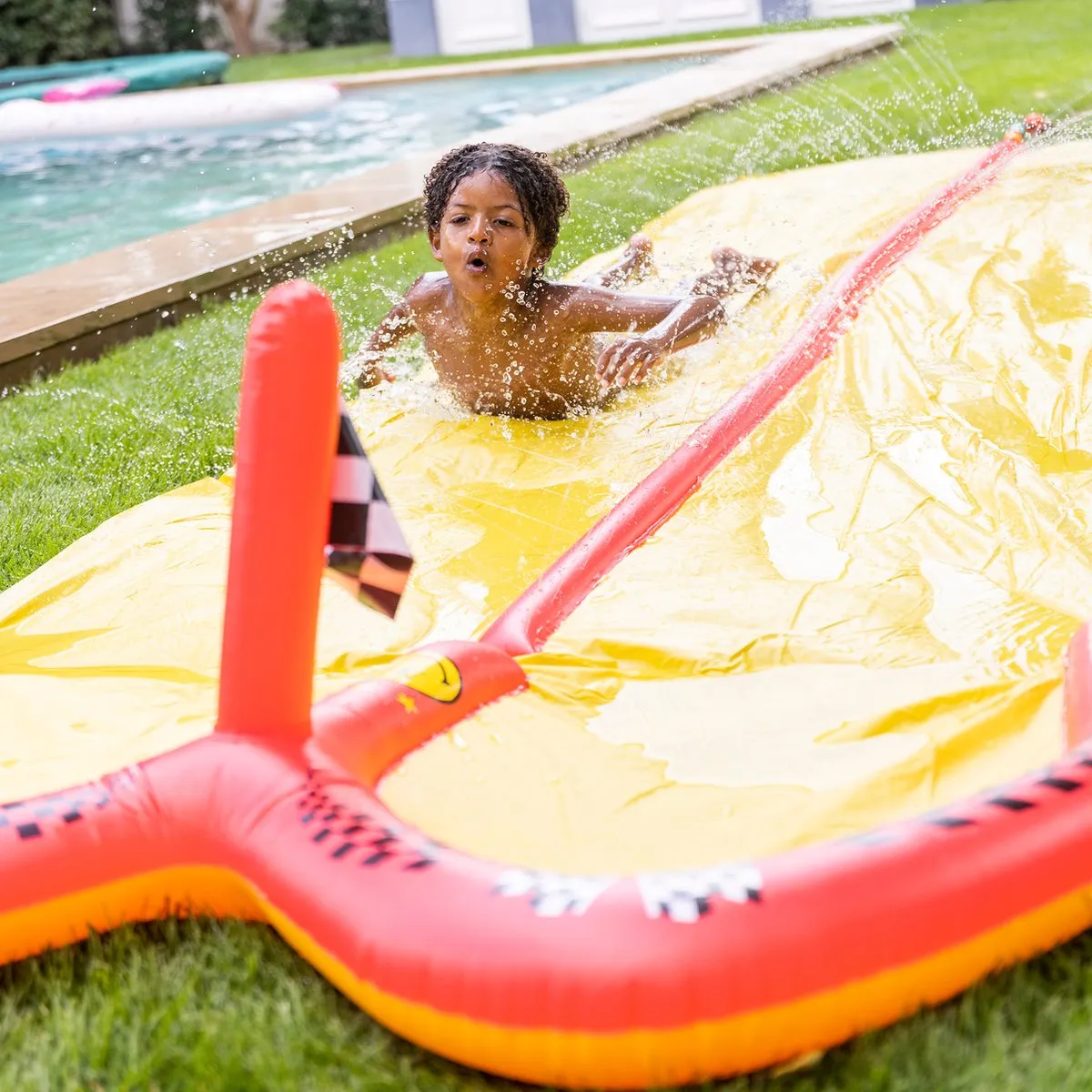 Swim Essentials water slide inflatable | Racing