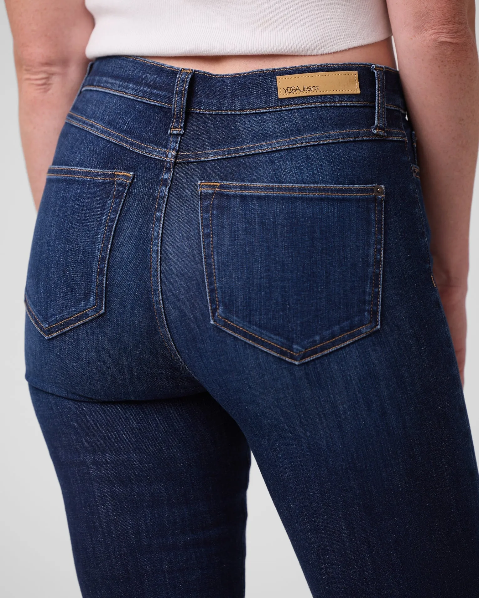 YOGA JEANS - EMILY SLIM JEANS